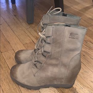 SOREL Joan of Arctic Wedge II Boot - Ash Brown